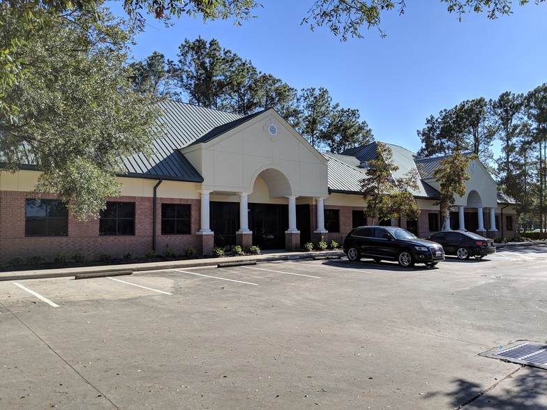 2815 W Lake Houston Pky, Kingwood, TX for lease - Building Photo - Image 1 of 2