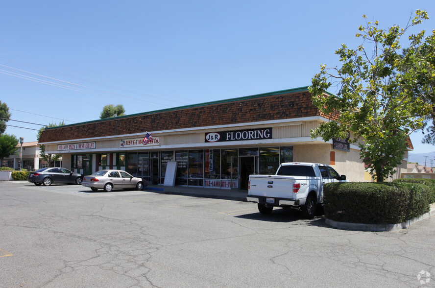 103-269 E Stetson Ave, Hemet, CA for lease - Primary Photo - Image 1 of 3