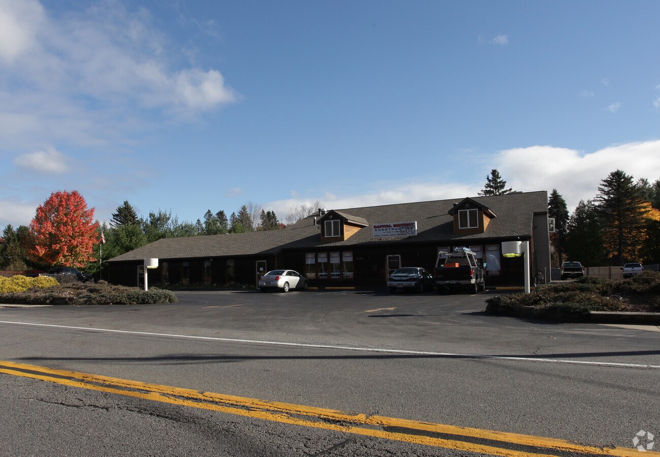 3637 Carman Rd, Schenectady, NY 12303