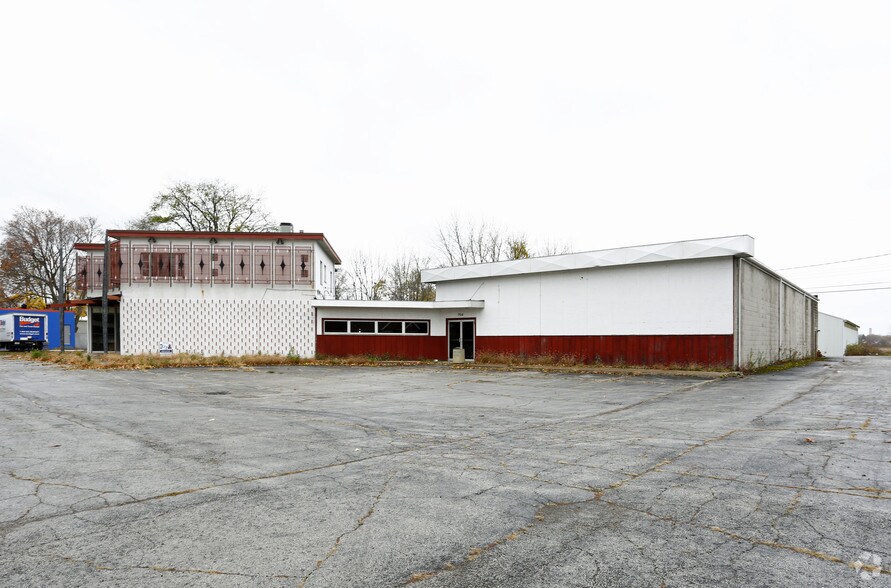714-724 S Byrne Rd, Toledo, OH for sale - Primary Photo - Image 1 of 1
