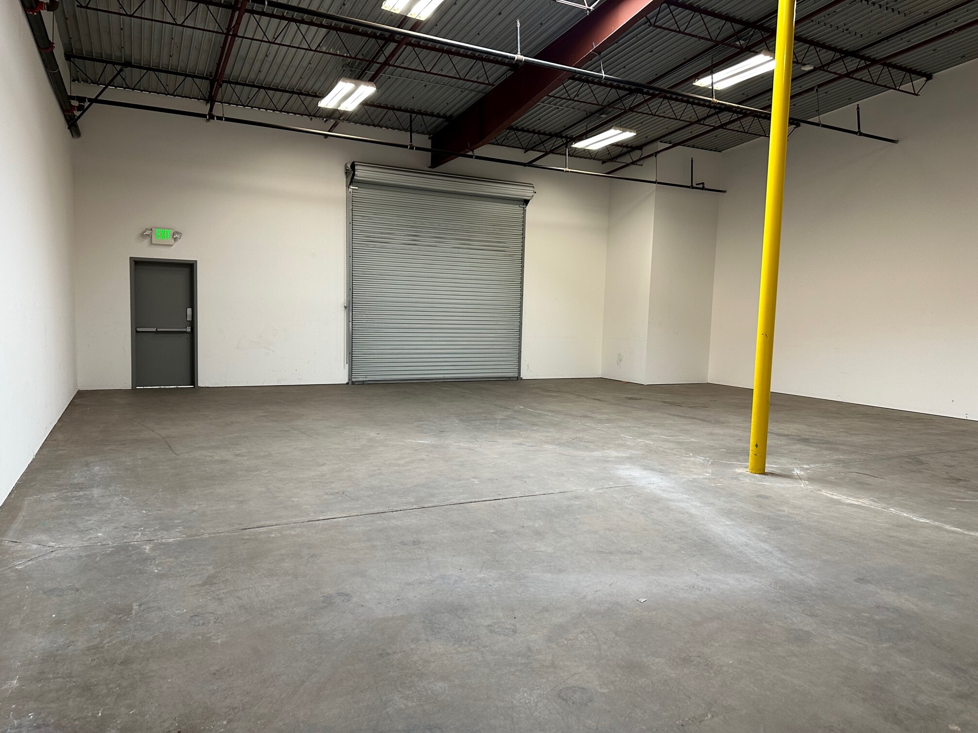 13020 Yukon Ave, Hawthorne, CA 90250 - Industrial for Lease | LoopNet