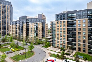 More details for 5 Zappacosta Dr, Toronto, ON - Retail for Lease