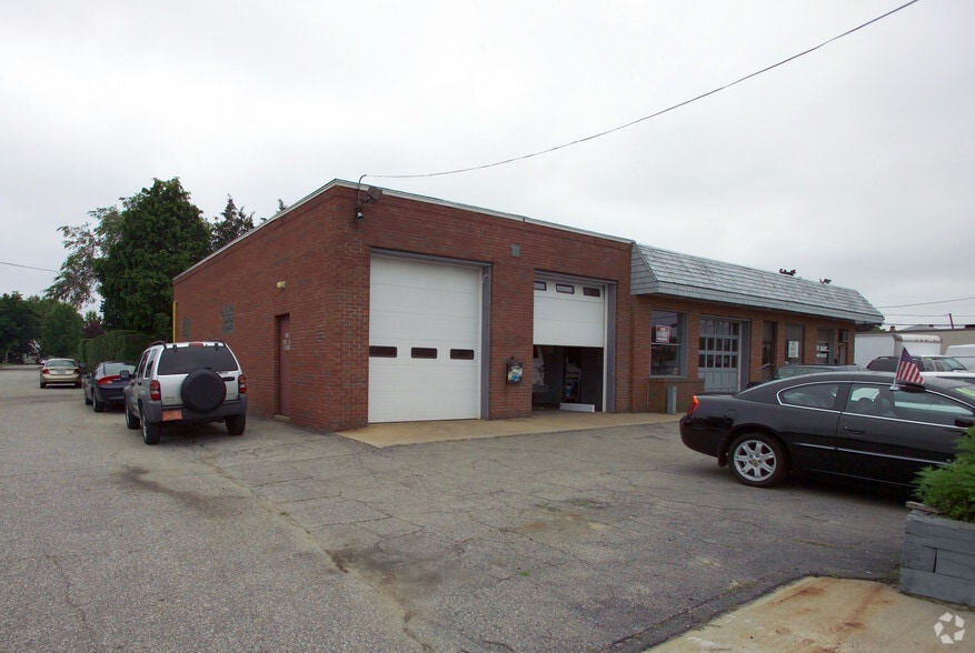 1108 Park Ave, Cranston, RI for lease - Building Photo - Image 3 of 7