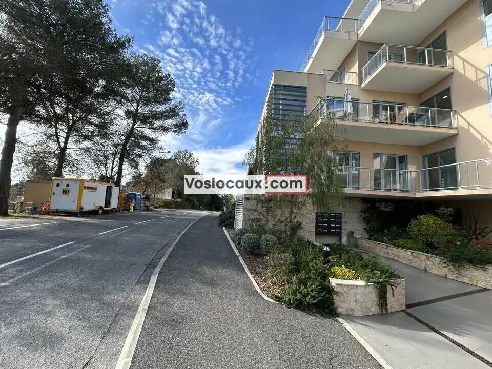 Office in Biot for lease Building Photo- Image 1 of 9