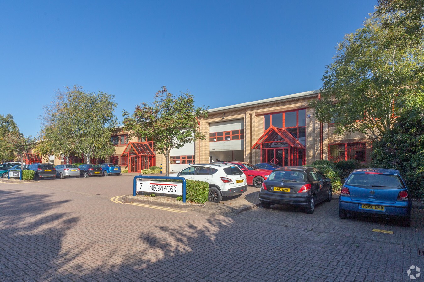 Brownsover Rd, Rugby, WAR CV21 1SG