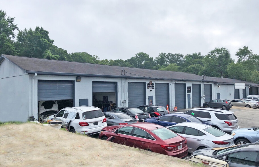 Industrial + Retail/Industrial portfolio of 2 properties for sale on LoopNet.com - Building Photo - Image 1 of 5