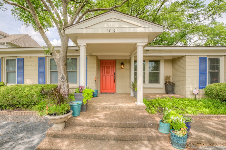 1061 W Rex Rd, Memphis, TN for sale - Building Photo - Image 1 of 1