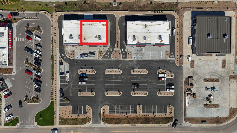 455 & 475 E Main, Windsor, CO for lease - Building Photo - Image 1 of 6