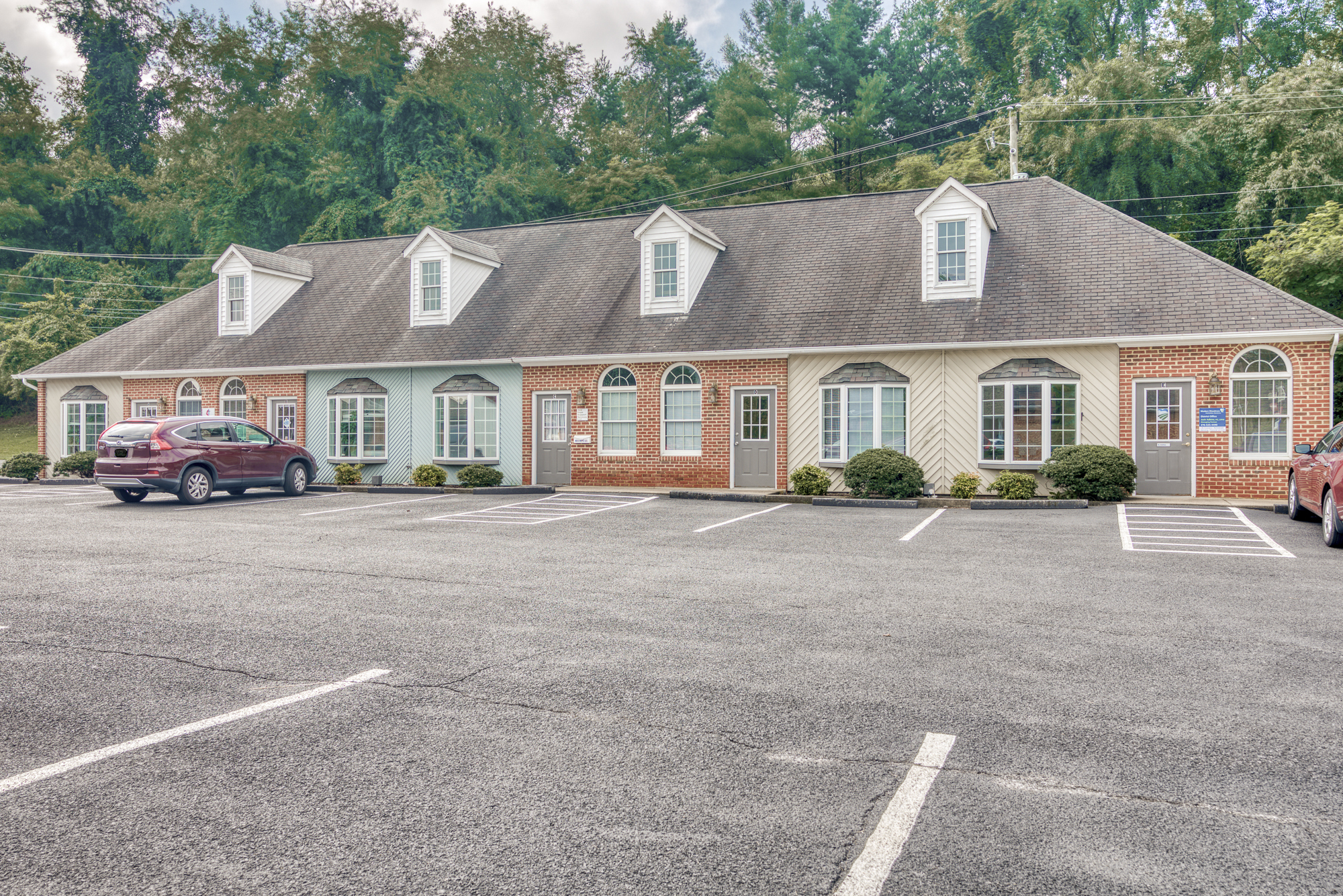 966 W Main St, Abingdon, VA for sale Building Photo- Image 1 of 1