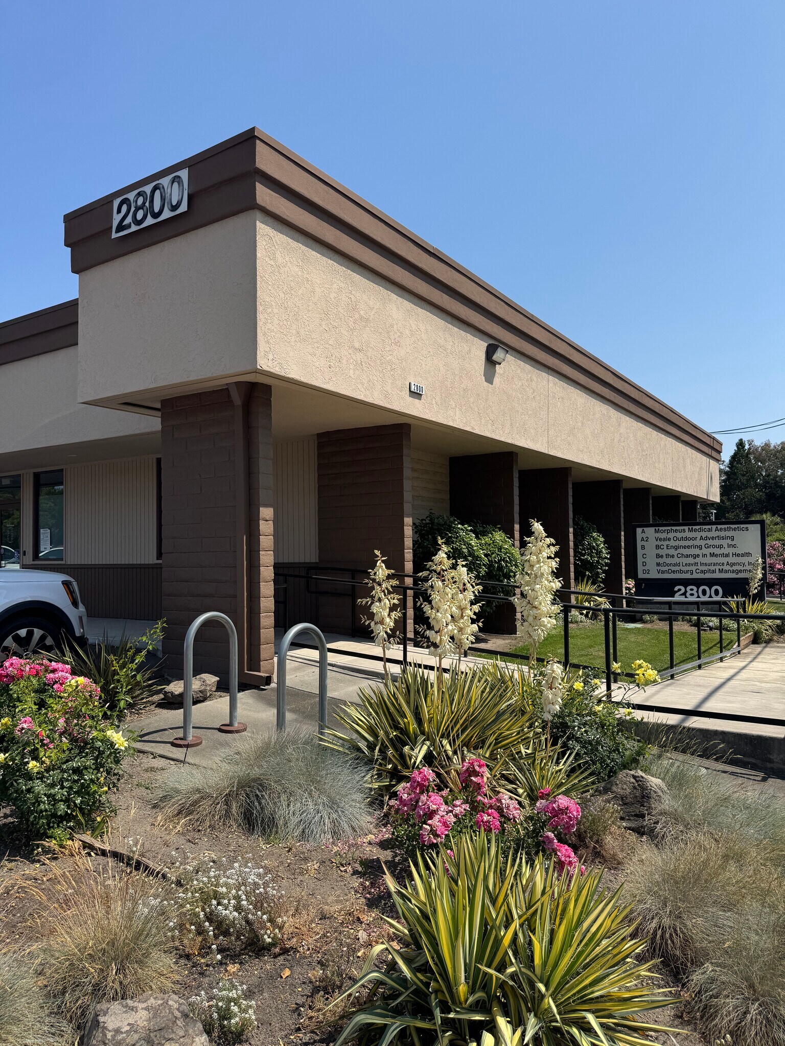 2800 Cleveland Ave, Santa Rosa, CA for lease Building Photo- Image 1 of 2