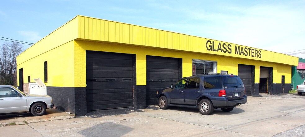 1706 Laurens Rd Greenville Sc 29607 Retail Space For Lease