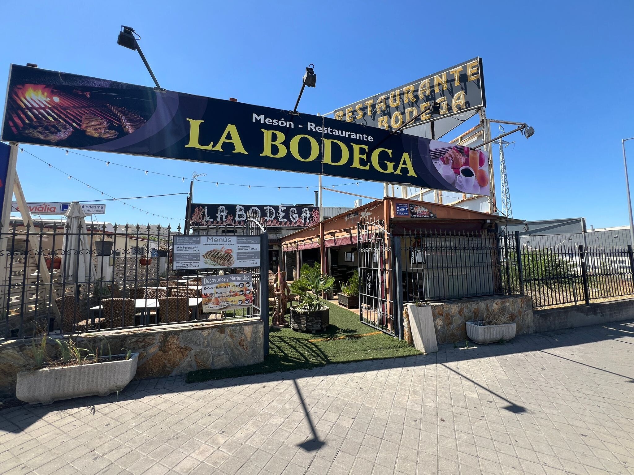 Retail in Arganda del Rey, Madrid for lease Interior Photo- Image 1 of 6