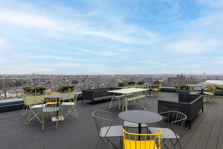 120 The Broadway, London for lease - Building Photo - Image 3 of 3