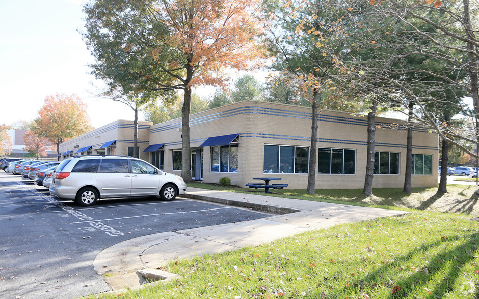 6300 Woodside Ct, Columbia, MD for lease - Building Photo - Image 2 of 5