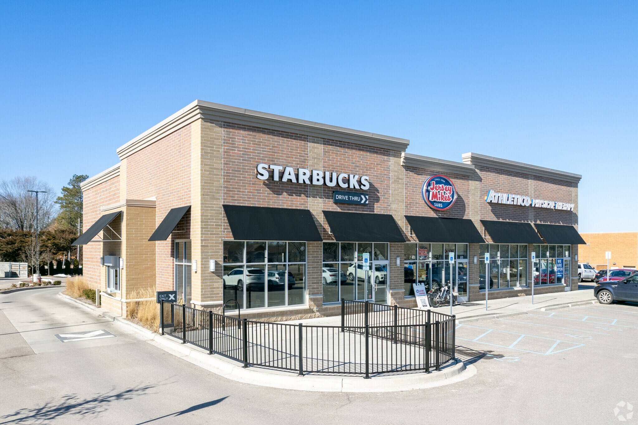 160 S Milford Rd, Milford, MI for sale Primary Photo- Image 1 of 1