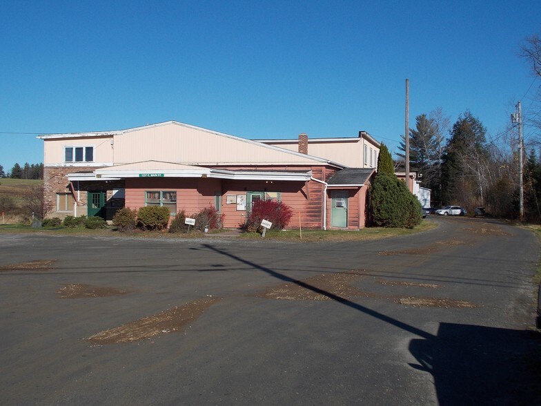1257 E Main St, Newport, VT for sale - Building Photo - Image 1 of 1