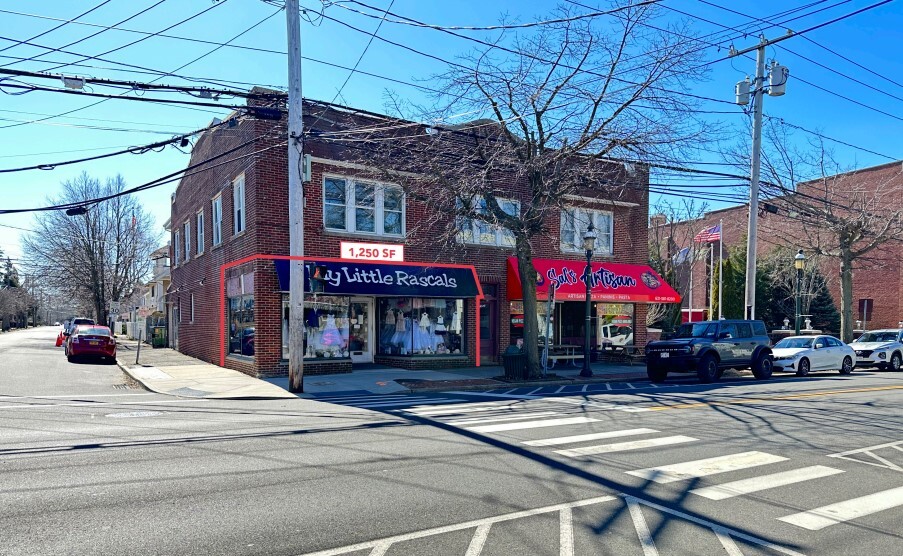 454 Main St, Islip, NY for lease - Building Photo - Image 1 of 5