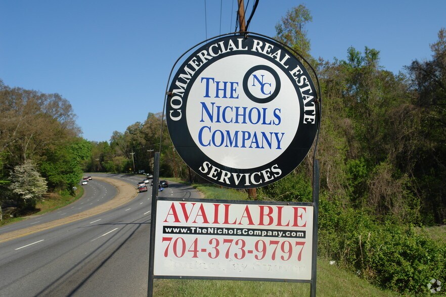 6634 Wilkinson Blvd, Belmont, NC for sale - Building Photo - Image 3 of 12