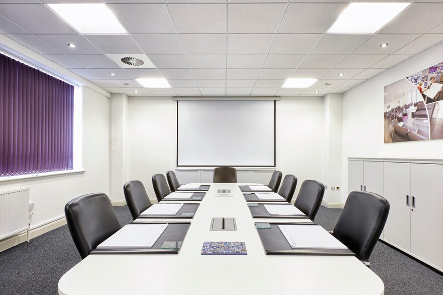 12A Mead Way, Burnley for sale - Interior Photo - Image 1 of 1