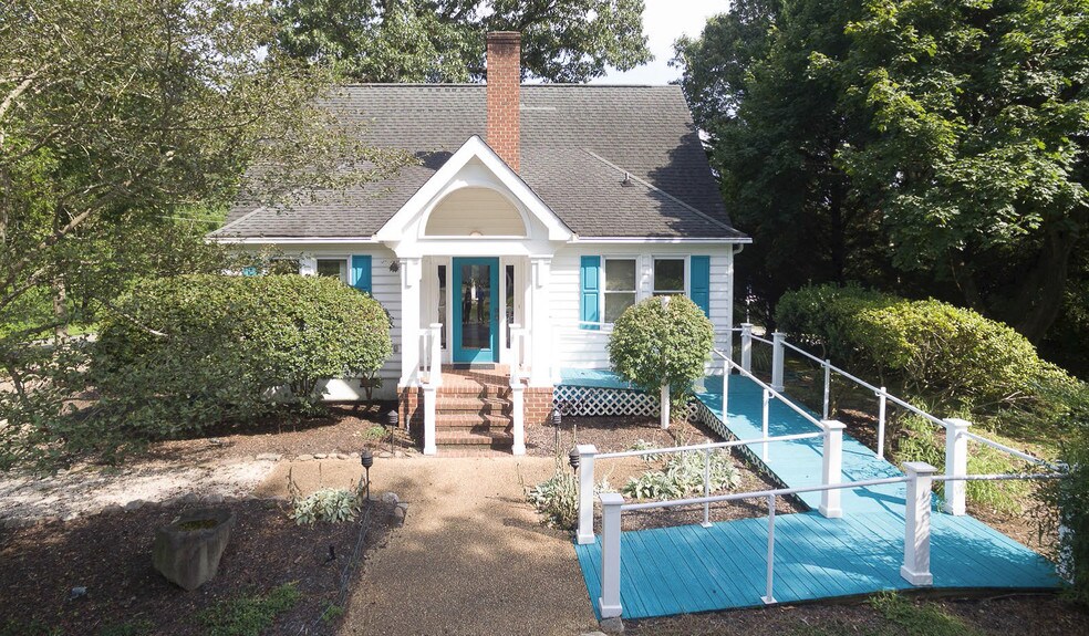 2719-2729 Ironbound Rd, Williamsburg, VA for sale - Building Photo - Image 1 of 1