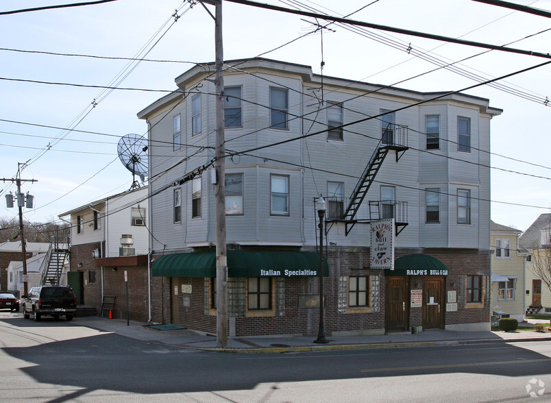 1025-1029 Charles St, Providence, RI for sale - Primary Photo - Image 1 of 33