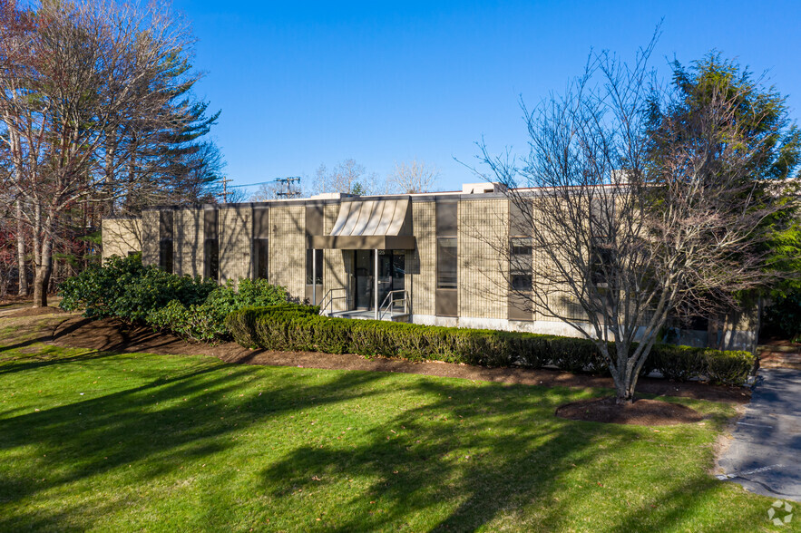 125 Industrial Park Rd, Hingham, MA for lease - Building Photo - Image 1 of 5