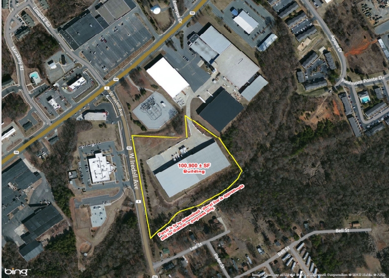 460 E Plaza Dr, Mooresville, NC for lease - Building Photo - Image 3 of 8