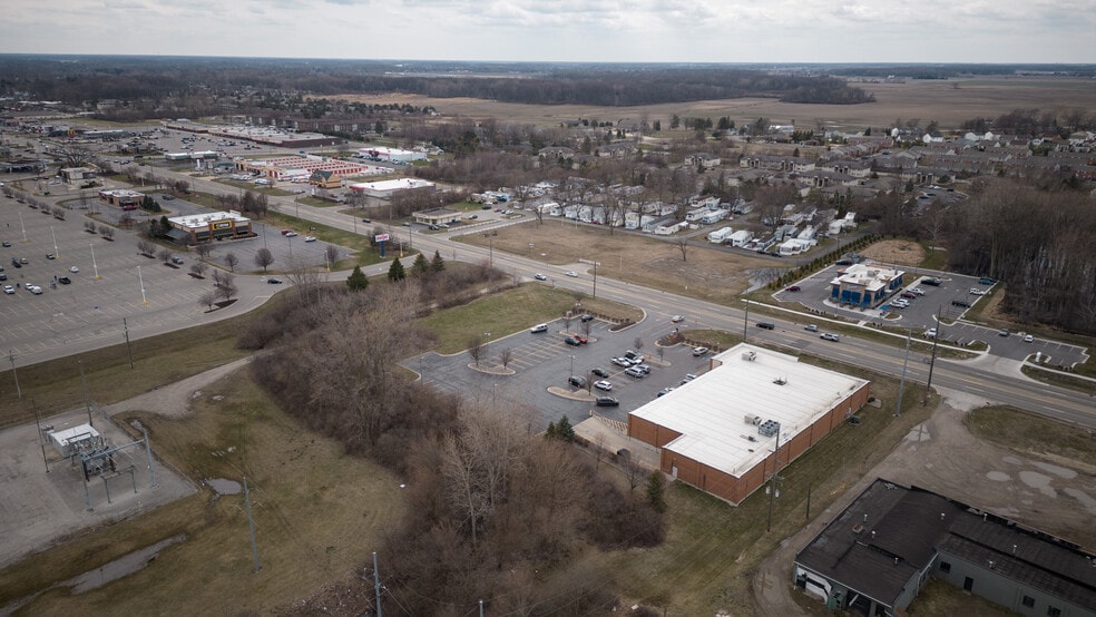 1850 N Telegraph Rd, Monroe, MI for lease - Building Photo - Image 3 of 6
