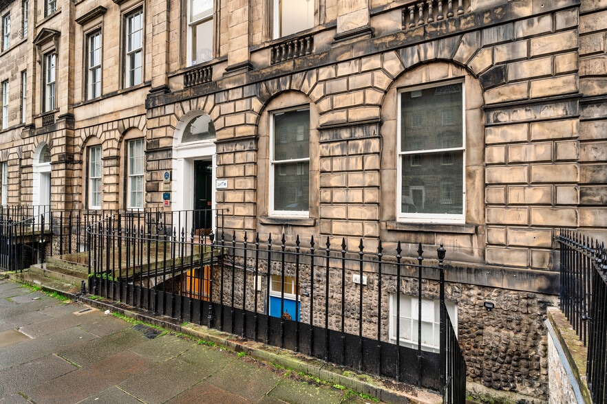 22 Great King St, Edinburgh for lease - Building Photo - Image 2 of 13