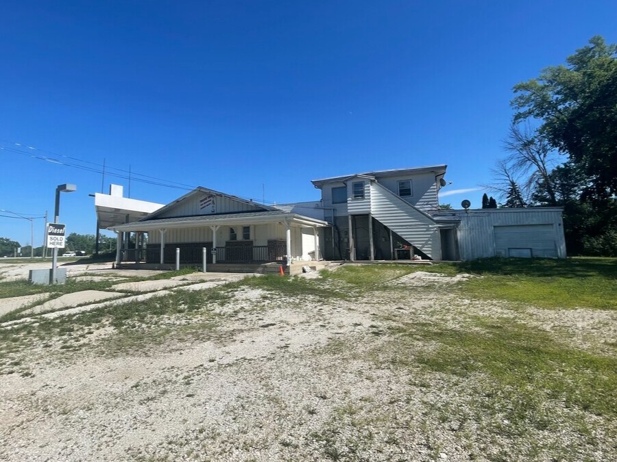 S107W16311 Loomis Rd, Muskego, WI 53150 Retail for Sale