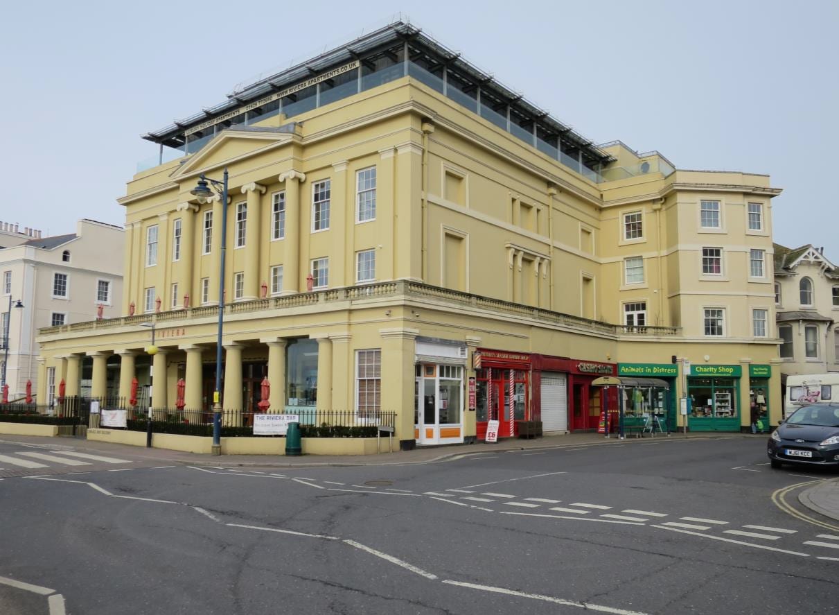 Den Rd, Teignmouth for sale Primary Photo- Image 1 of 1