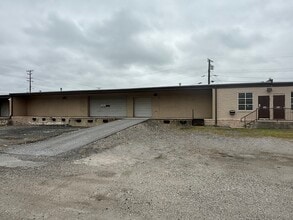 6505 Pulaski Hwy, Rosedale, MD for lease Interior Photo- Image 2 of 5