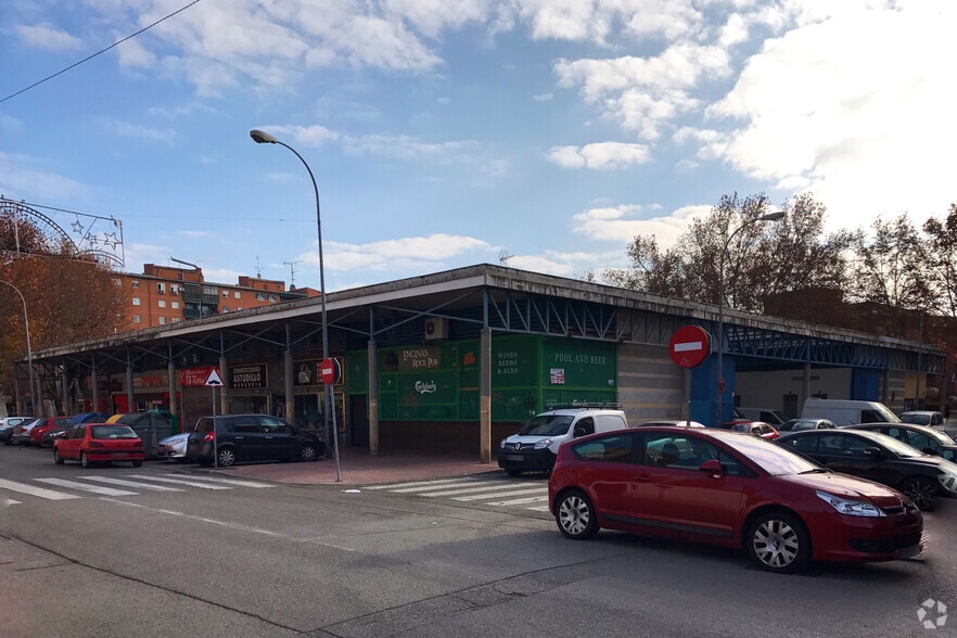 Paseo del Val, 16, Alcalá de Henares, Madrid for lease - Primary Photo - Image 1 of 2