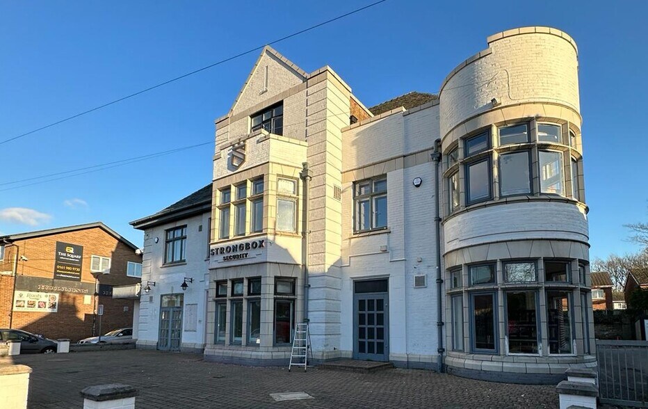 329 Hale Rd, Altrincham for sale - Building Photo - Image 1 of 1