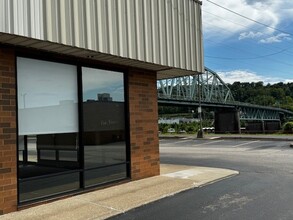 1701 4th Ave, Charleston, WV for lease Building Photo- Image 2 of 6