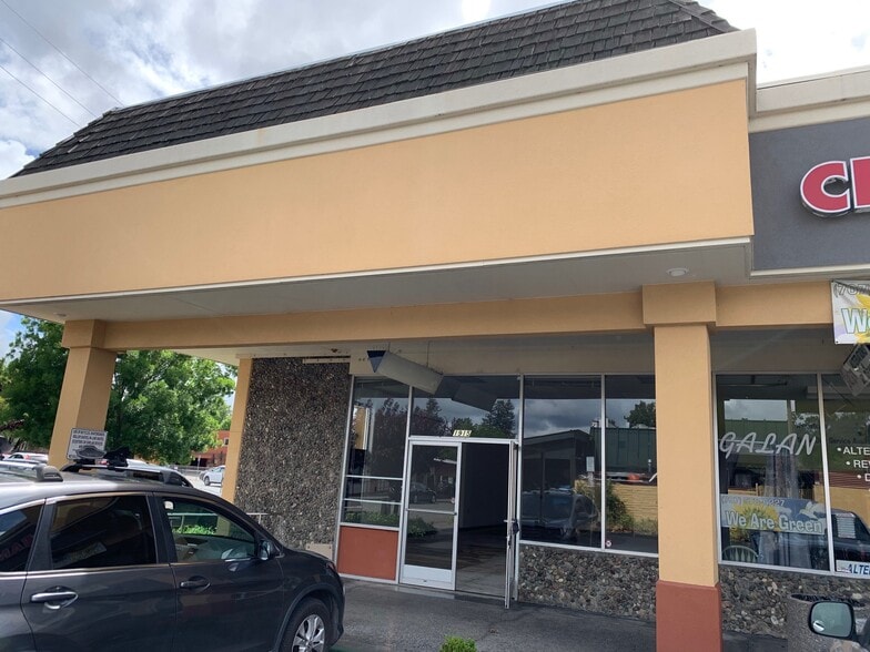 1915-2075 Mendocino Ave, Santa Rosa, CA for lease - Building Photo - Image 3 of 7