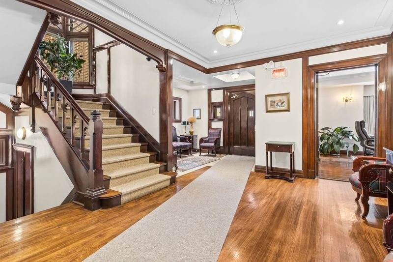 3449 Av Du Musée, Montréal, QC for sale Lobby- Image 1 of 1