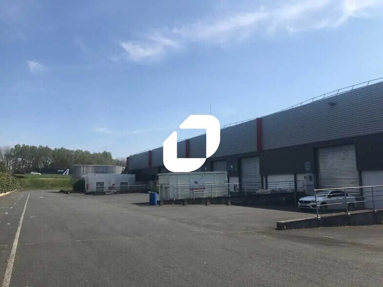 8-10 Avenue D'Oceanie, Les Ulis for lease - Building Photo - Image 3 of 12