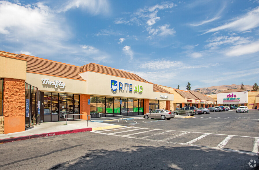 1020-1080 S White Rd, San Jose, CA for lease - Building Photo - Image 2 of 6