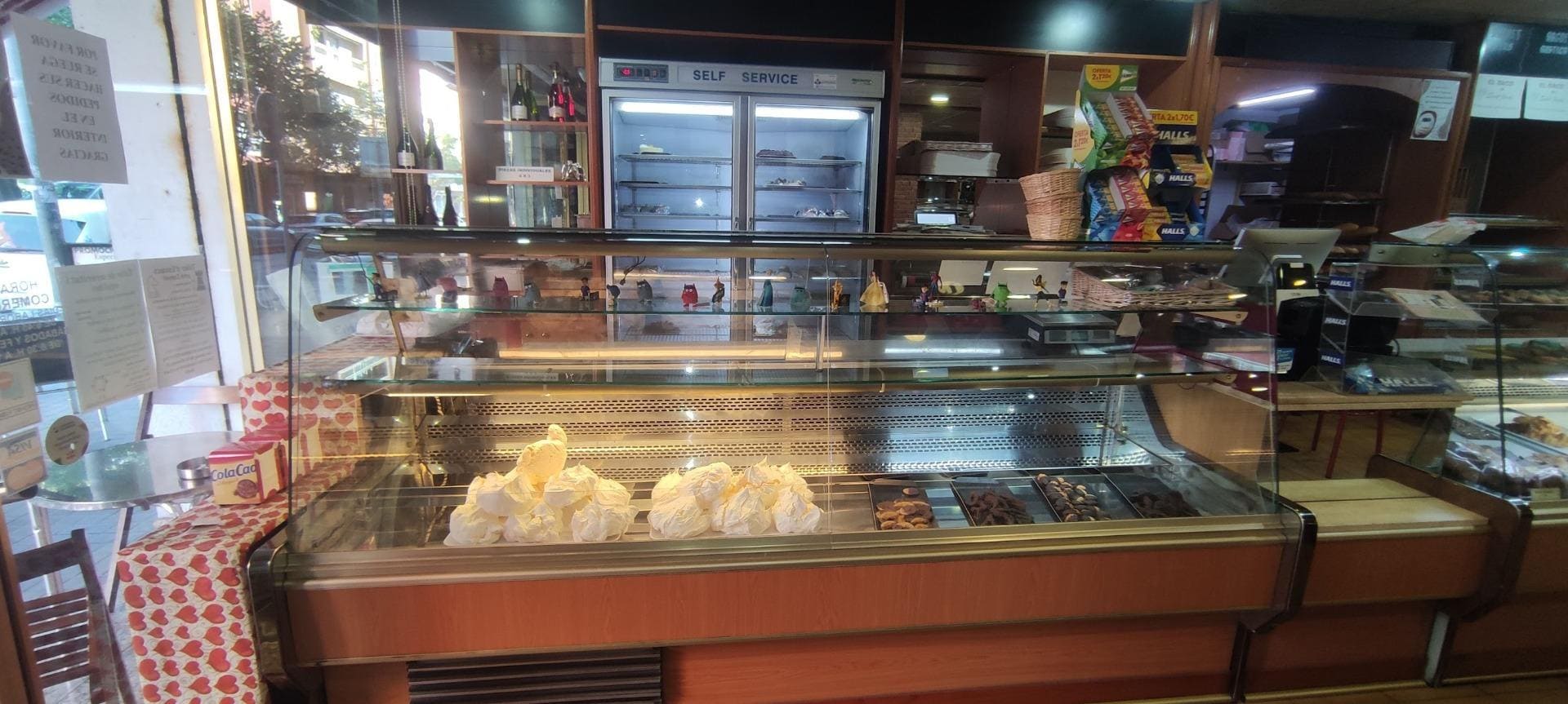 Retail in Granollers, Barcelona for lease Interior Photo- Image 1 of 11