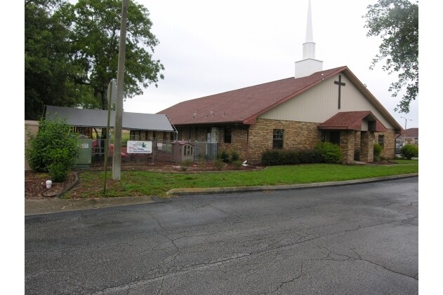 411 Mariner Blvd, Spring Hill, FL for sale Primary Photo- Image 1 of 1