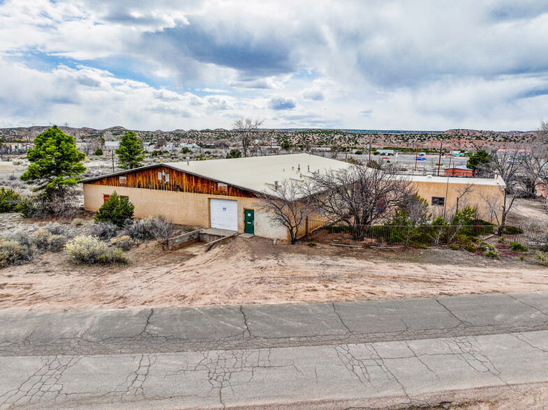 20 Arroyo Cuyamungue Rd, Santa Fe, NM for sale - Building Photo - Image 3 of 41