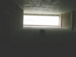 Retail in Sant Fruitós de Bages, Barcelona for lease Interior Photo- Image 2 of 5