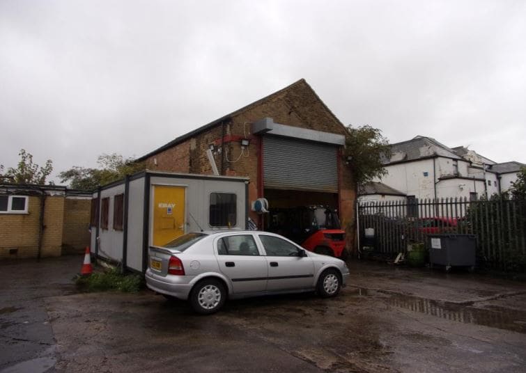 Mark Ln, Gravesend for sale - Primary Photo - Image 1 of 1