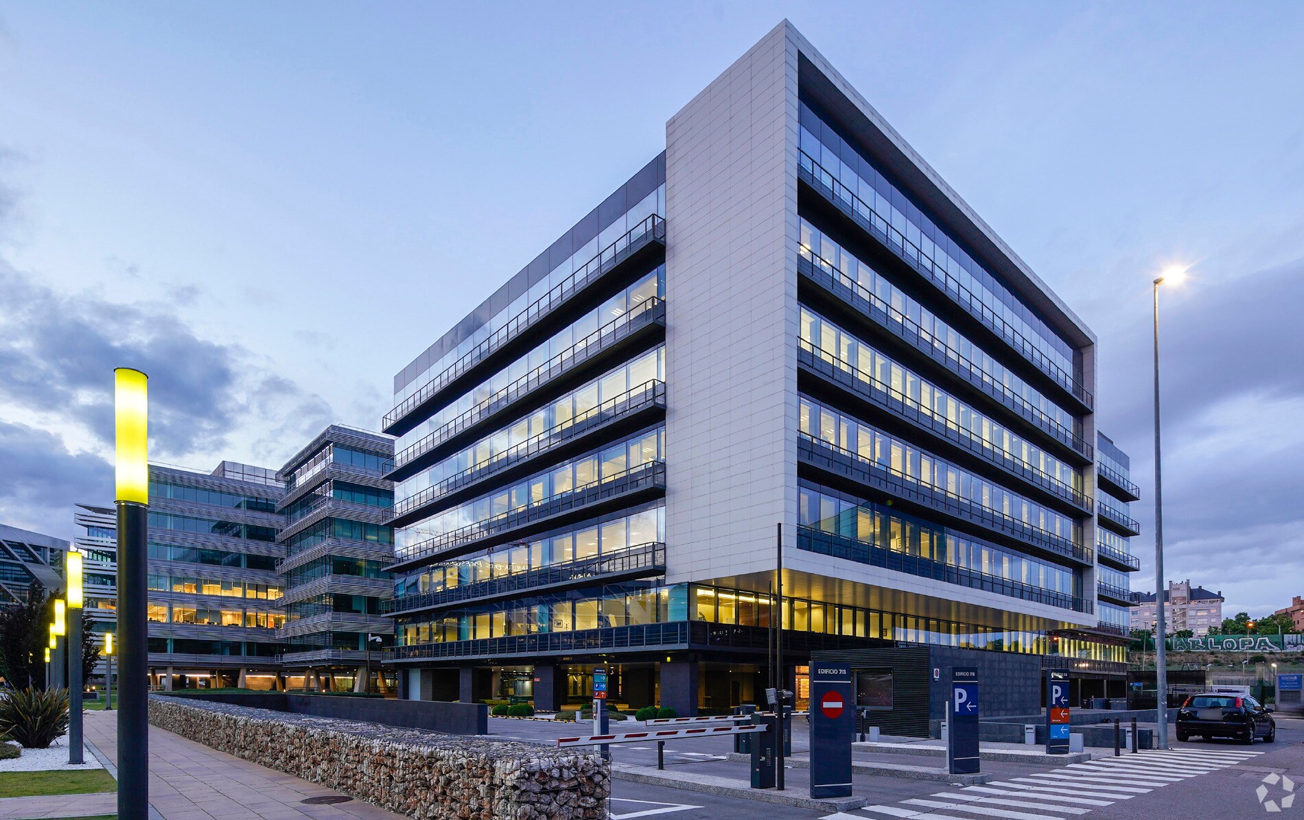 Calle Vía de los Poblados, 3, Madrid, Madrid for lease Building Photo- Image 1 of 16