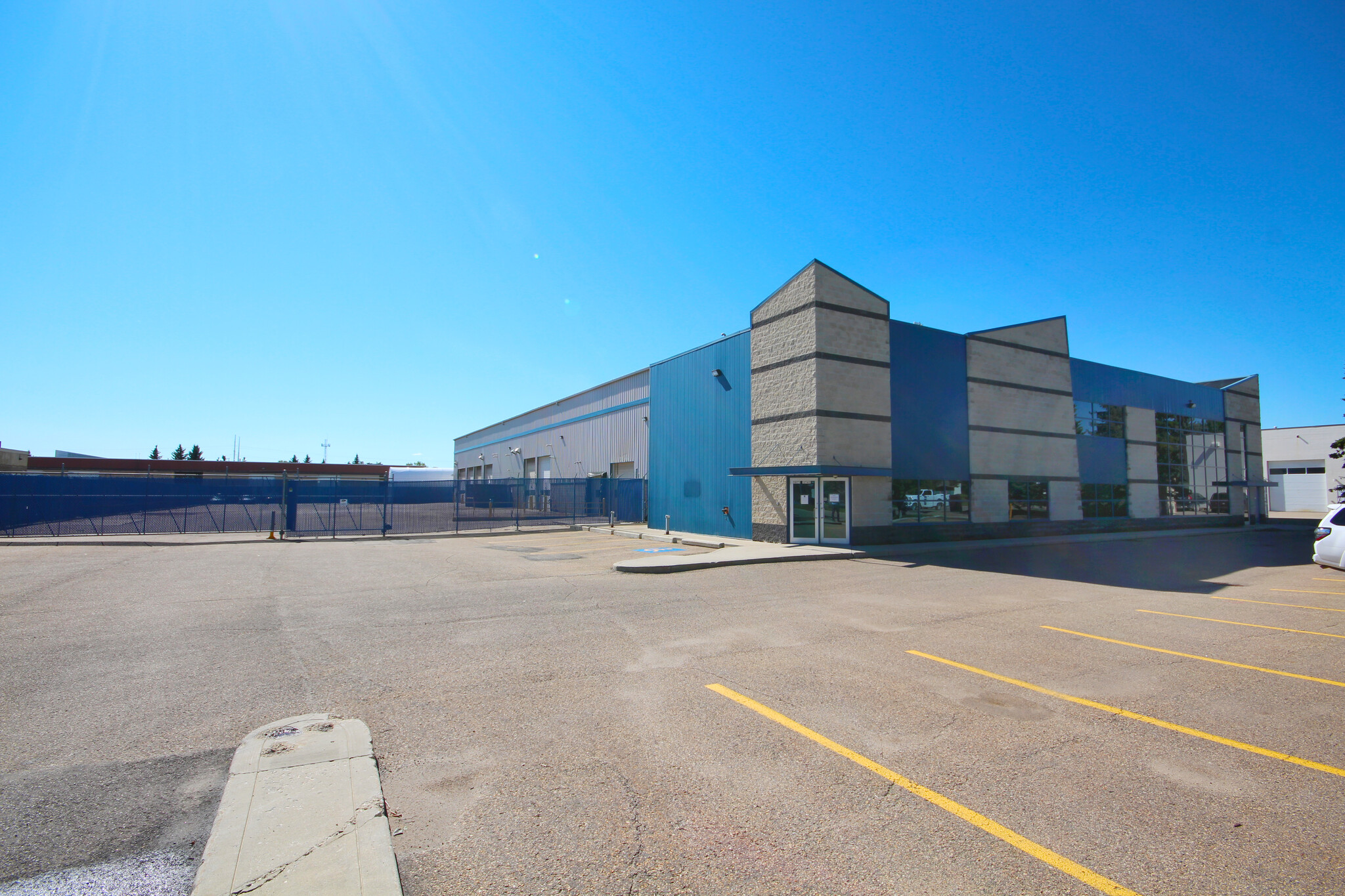 18073 107th Ave NW, Edmonton, AB for sale Building Photo- Image 1 of 1