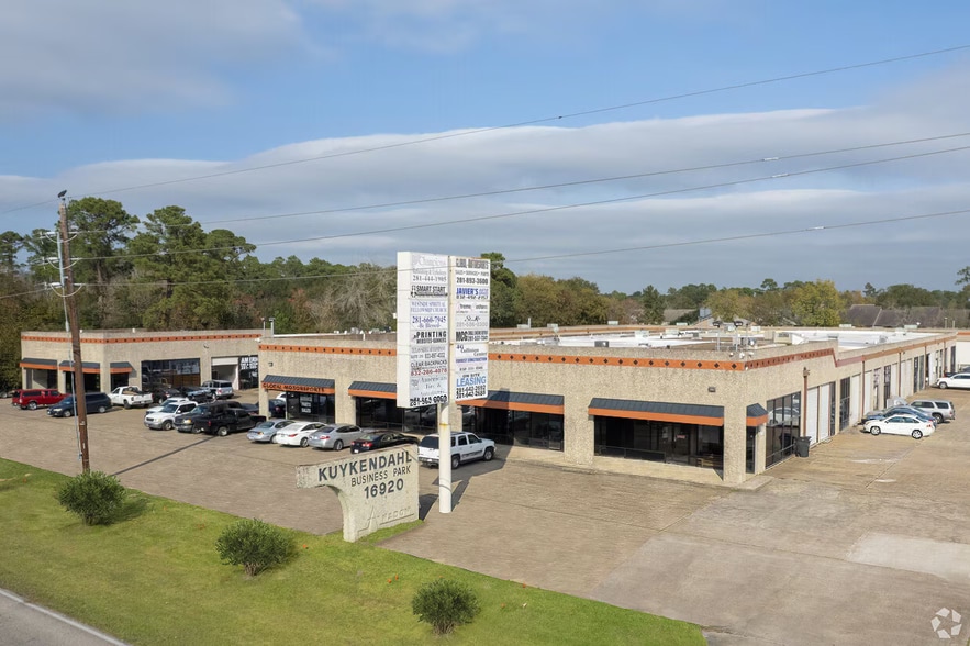 16920 Kuykendahl Rd, Houston, TX for lease - Building Photo - Image 3 of 4