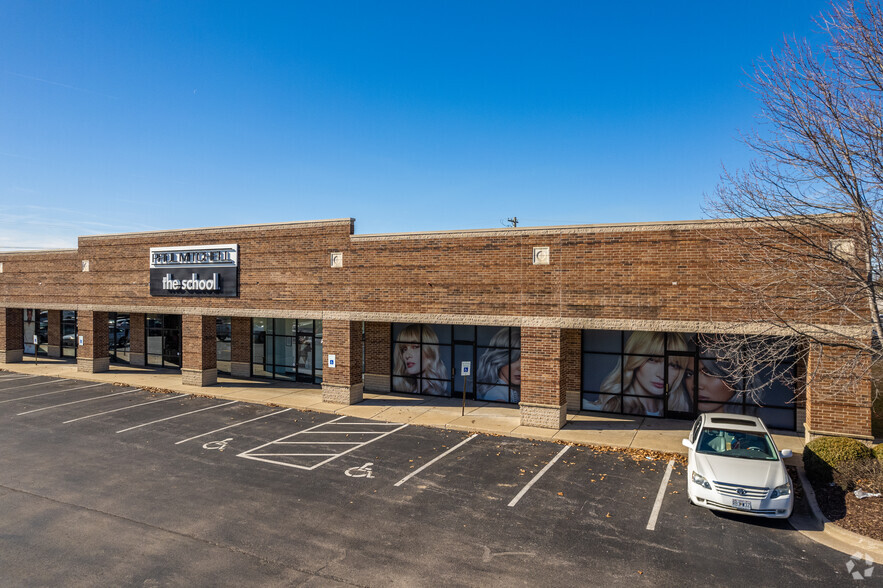 3017-3027 S Kansas Expy, Springfield, MO for sale - Building Photo - Image 2 of 10