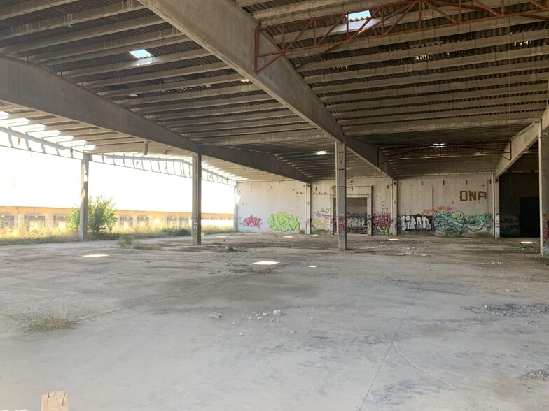 Industrial in Puigpelat, Tarragona for sale - Building Photo - Image 3 of 3