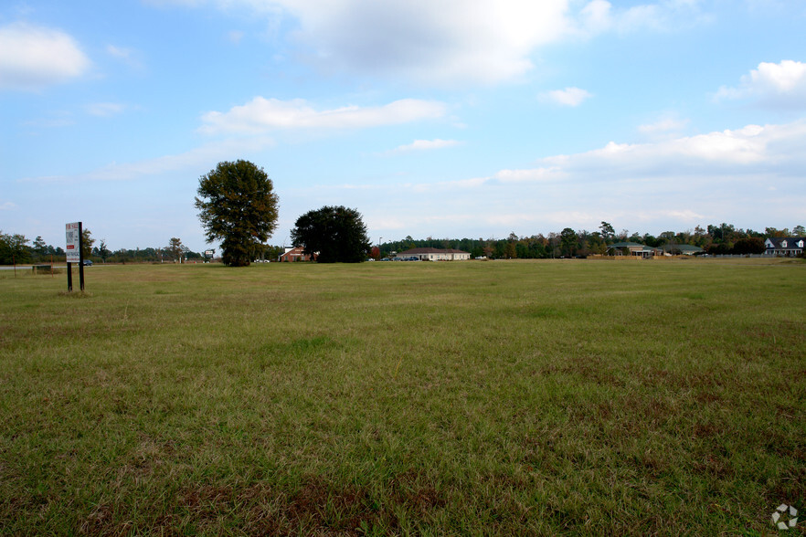 Rembert C. Dennis Blvd, Moncks Corner, SC for sale - Primary Photo - Image 1 of 12